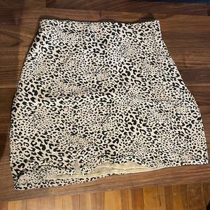 American eagle leopard skirt